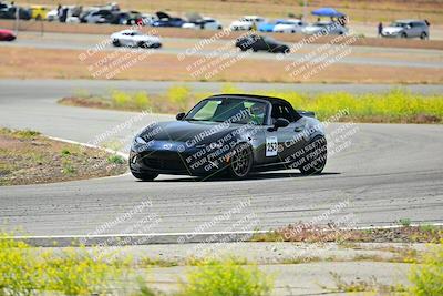 media/May-04-2024-Team Topak Racing (Sat) [[1dff1aa745]]/Inter Low 1/Session 2/